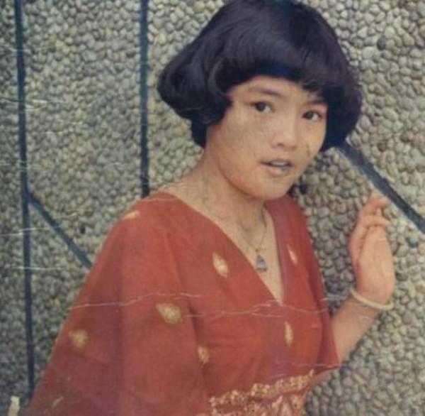 被當成搖錢樹的童星,鄧鳴賀去世時僅9歲,紀寶如被家人囚禁 被當成搖錢樹的童星,鄧鳴賀去世時僅9歲,紀寶如被家人囚禁