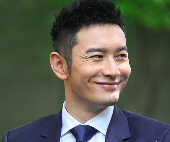 還在容貌焦慮？看看倪妮的小肚子、楊冪的雙下巴、熱巴的滿臉痘吧