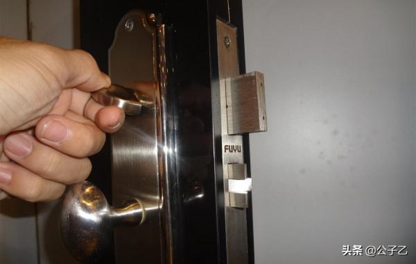 判了,死刑!網友:鄰里相處,為何越來越“兇險”了? 判了,死刑!網友:鄰里相處,為何越來越“兇險”了?