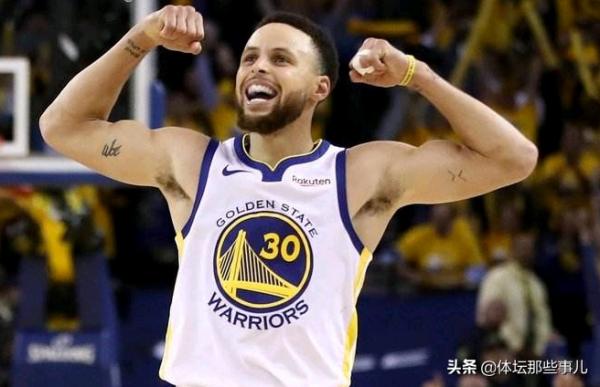 現役失誤王威少和哈登並列,庫裡獨一檔,詹姆斯領銜5人第三檔 現役失誤王威少和哈登並列,庫裡獨一檔,詹姆斯領銜5人第三檔