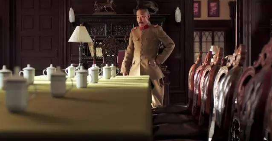 他是張作霖的第四子，是張學良的四弟，他是我海軍院校的奠基者