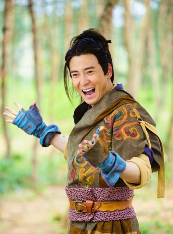 金庸一生著作中,唯有三大癖好:專黑一名、專黑一輩、專黑一姓 金庸一生著作中,唯有三大癖好:專黑一名、專黑一輩、專黑一姓