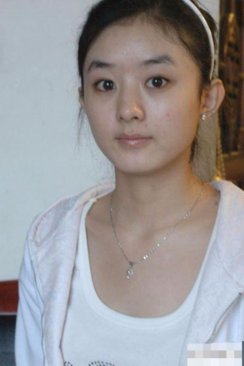 趙麗穎的顏值真是突飛猛進，改變了眉形，美得像是換了一個人