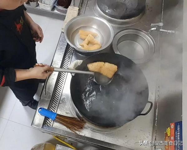 發肉皮的正確做法,不需要任何技術,掌握兩個要點零失敗 發肉皮的正確做法,不需要任何技術,掌握兩個要點零失敗