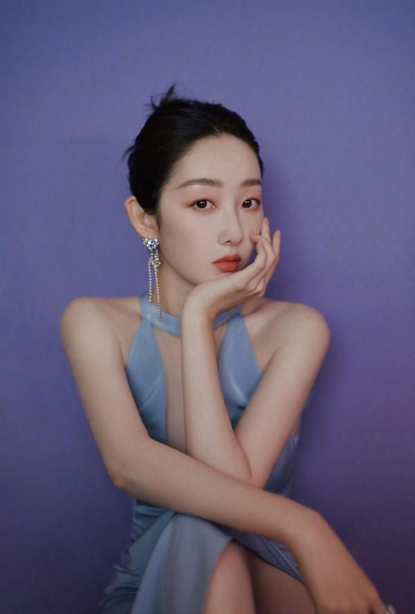 美出天際的蔣夢婕