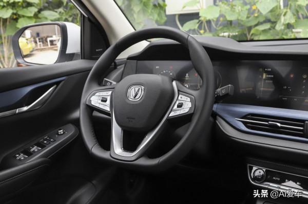 不燒油續航605KM，大空間快充家用SUV，很好養活，長安CS55 E-Rock