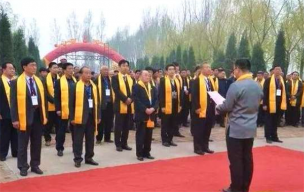 04年一群韓國人來中國，時隔三百多年認祖歸宗：我們的根在廣平府