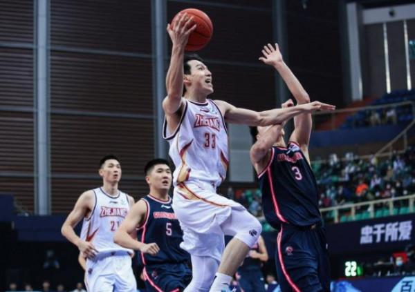 CBA第7輪最新排名！廣東隊不敗終結，遼寧隊奪榜首，廣州隊成黑馬