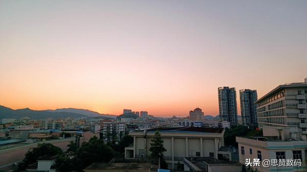 我居然說它是價效比神器,紅米Redmi Note 11 Pro+詳細體驗測評 我居然說它是價效比神器,紅米Redmi Note 11 Pro+詳細體驗測評