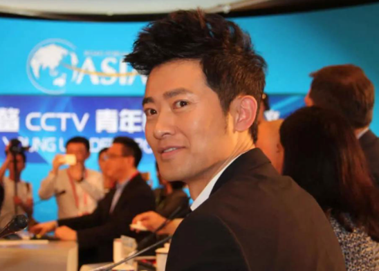 普通家庭出生,卻自帶貴公子氣質,這7位男星矜貴不可方物 普通家庭出生,卻自帶貴公子氣質,這7位男星矜貴不可方物