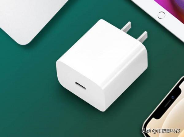 aigo新品快充，有了它，不怕蘋果13環保減配了