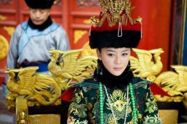 低顏周芷若、胖妲己、小龍女變小籠包，這10位演員演美人被罵不冤