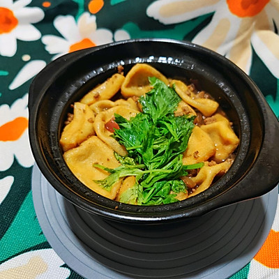 #我心中的冬日限定#下飯神器，心急吃不了的砂鍋肉沫包漿豆腐