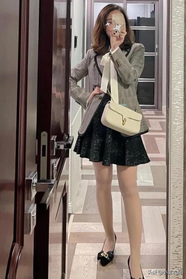 黑白灰高冷風穿搭，溫柔低調