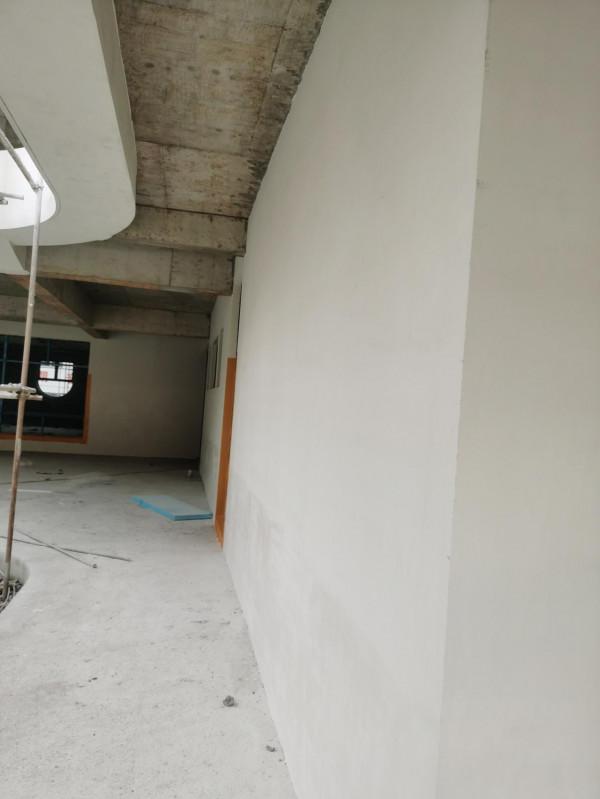 沒想到大白牆做上木紋效果這麼驚豔 沒想到大白牆做上木紋效果這麼驚豔