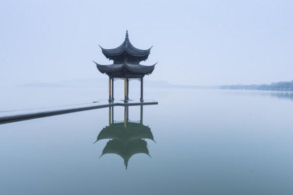 天下第一謀略奇書《素書》:一山難容二虎,如何才能做到寵辱不驚 天下第一謀略奇書《素書》:一山難容二虎,如何才能做到寵辱不驚