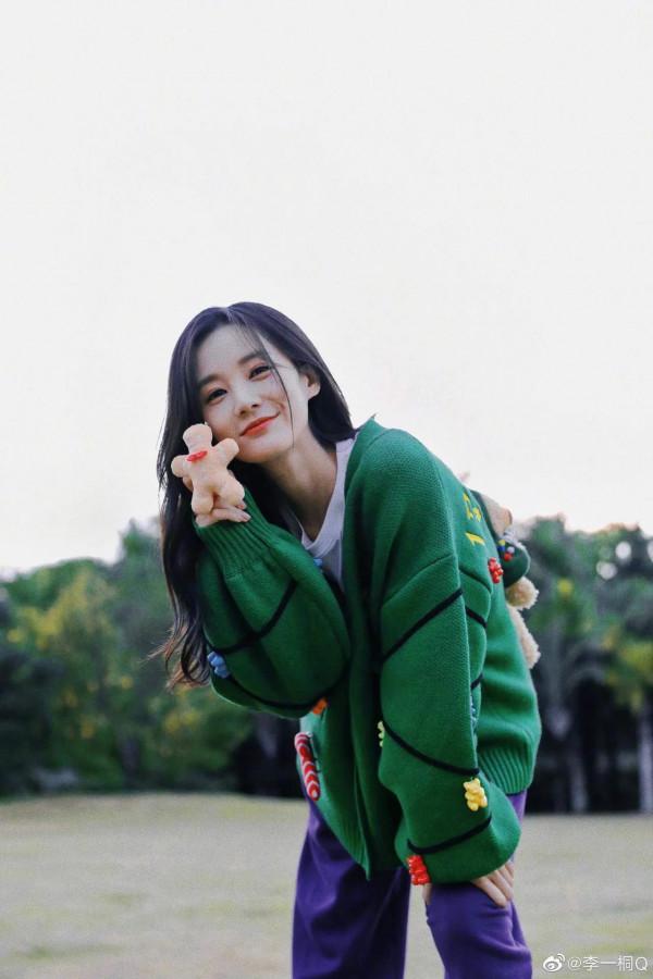 李一桐，女一專業戶，為什麼就不火呢，我就超愛她，分享美照一波
