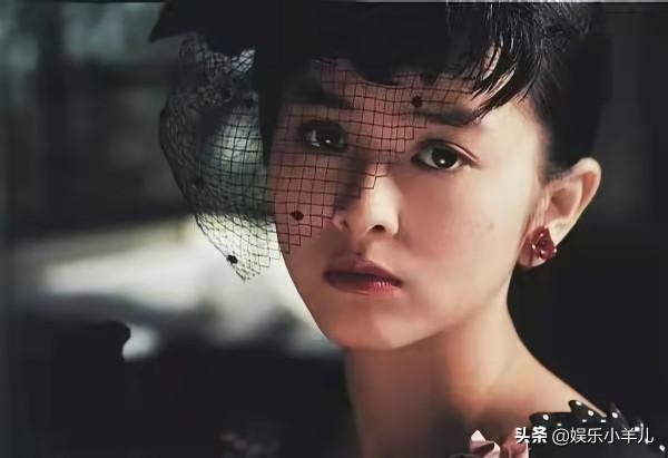 圓臉界的天花板葉蘊儀,15歲火遍亞洲,卻因遇到渣男無戲可拍 圓臉界的天花板葉蘊儀,15歲火遍亞洲,卻因遇到渣男無戲可拍