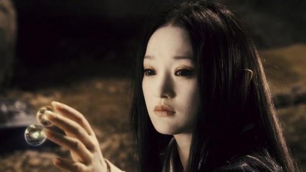 反派被設定得太強無法收場，編劇只能讓他們死於愛情