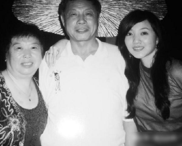 央視春晚釘子戶演員金玉婷，到底經歷了啥被送入精神病院，現如何