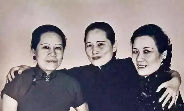 孔德基,是宋氏三姐妹唯一的孫輩後人,母親是好萊塢女明星 孔德基,是宋氏三姐妹唯一的孫輩後人,母親是好萊塢女明星