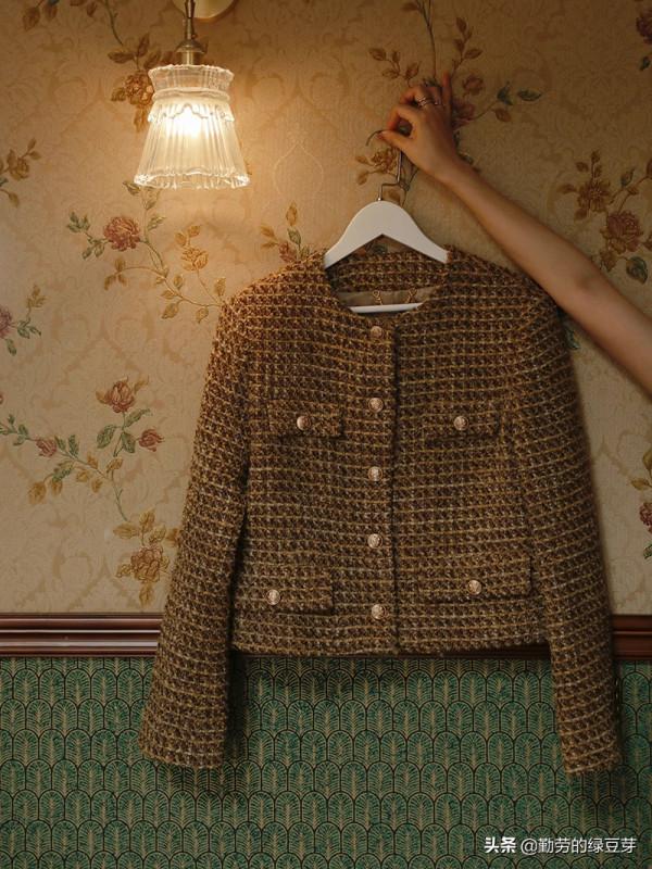 優雅女人養成記,“小香風”粗花呢外套,經典永不過時 優雅女人養成記,“小香風”粗花呢外套,經典永不過時