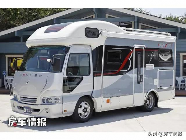 豐田中巴房車,4.0L柴油動力足,大空間像家一樣三代同堂也住得下 豐田中巴房車,4.0L柴油動力足,大空間像家一樣三代同堂也住得下