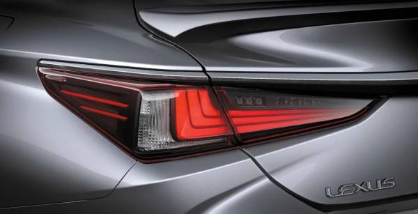 大家都說雷克薩斯ES200動力太差,開過真的是這樣嗎? 大家都說雷克薩斯ES200動力太差,開過真的是這樣嗎?