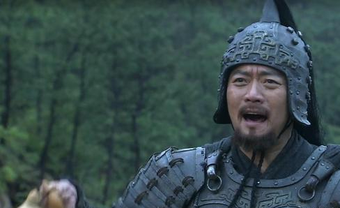 26歲追殺曹操,29歲追殺劉備,46歲追殺孫權,此猛將是誰? 26歲追殺曹操,29歲追殺劉備,46歲追殺孫權,此猛將是誰?