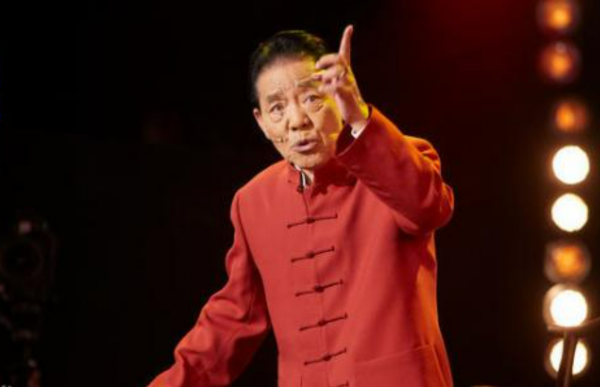 評書一哥單田芳的婚姻：為了報恩，我娶了大8歲的鄉下女人