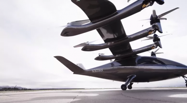 Apple Car工程師轉型造飛機！12個旋翼能變形，續航96公里