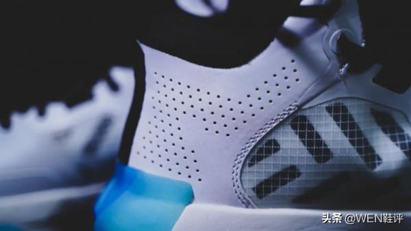 顏值耐看，搭載䨻科技，據說平替14䨻的利刃2開箱