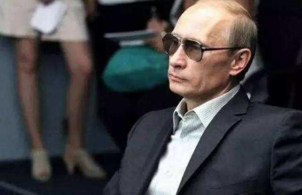 普京軟肋被藏數年，如今功名成就身價數億，卻遭丈夫背叛