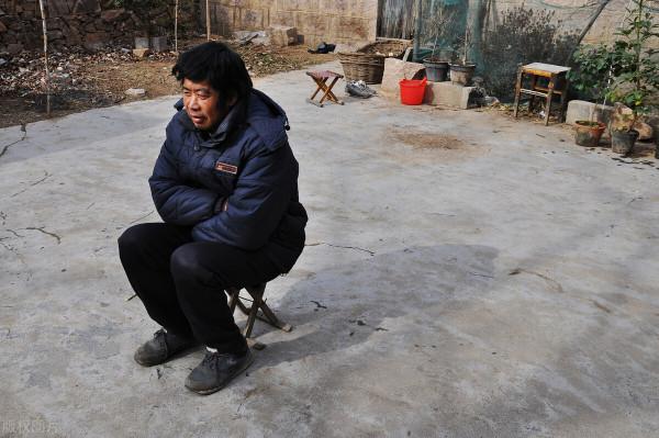 農村30歲光棍為啥越來越多?父母著急也沒辦法,到底該何去何從? 農村30歲光棍為啥越來越多?父母著急也沒辦法,到底該何去何從?