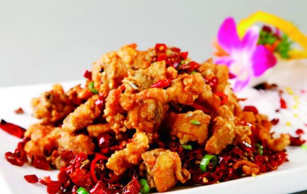 辣子雞的家常做法，越吃越上癮，香辣美味