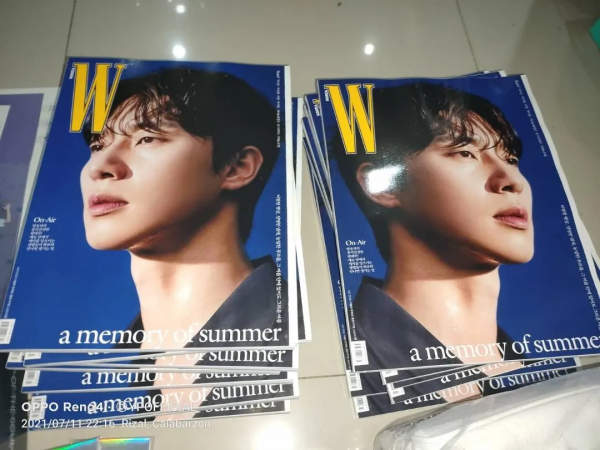 BLACKPINK拍封面被嘲&OpenCurlyDoubleQuote;摳圖打假現場&rdquo;？網友：韓國雜誌你沒有心