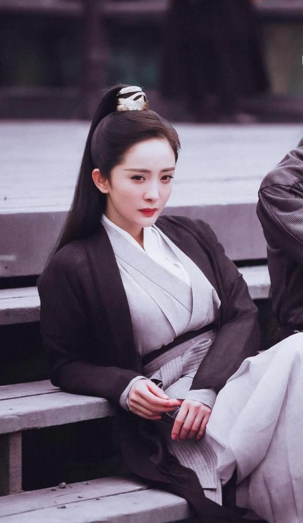 中國娛樂圈美女排行榜|超高畫質桌布大全,迪麗熱巴真的美絕了 中國娛樂圈美女排行榜|超高畫質桌布大全,迪麗熱巴真的美絕了