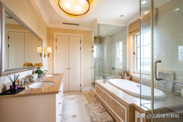 「攬海·高爾夫」臻藏獨棟,也是專案的最後一期 「攬海·高爾夫」臻藏獨棟,也是專案的最後一期