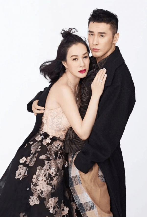 “人魚公主”鍾麗緹:為何怒甩著名音樂人,嫁小12歲的山東男人? “人魚公主”鍾麗緹:為何怒甩著名音樂人,嫁小12歲的山東男人?