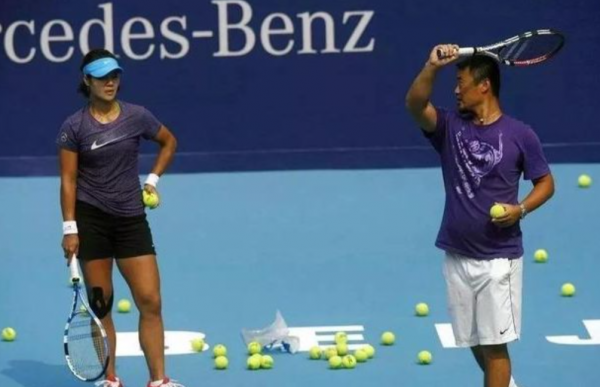 李娜丈夫姜山：為愛當妻子保姆，為愛做&OpenCurlyDoubleQuote;出氣筒&rdquo;，真感情罵不走