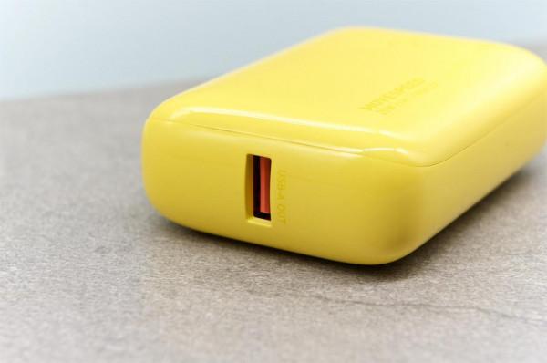 遠看像紙巾,近看似果凍!MOVESPEED Q10超迷你20W快充充電寶 遠看像紙巾,近看似果凍!MOVESPEED Q10超迷你20W快充充電寶