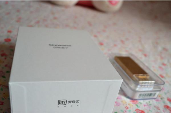 像攝像頭一樣大小的電視盒子：創維小盒子評測，網友：期待升級版