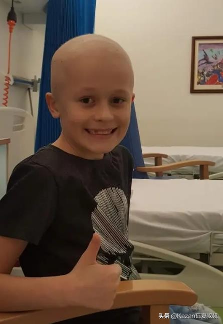 9歲絕症男孩不久於世,為見到沒出生的妹妹,他奇蹟般活了15個月 9歲絕症男孩不久於世,為見到沒出生的妹妹,他奇蹟般活了15個月