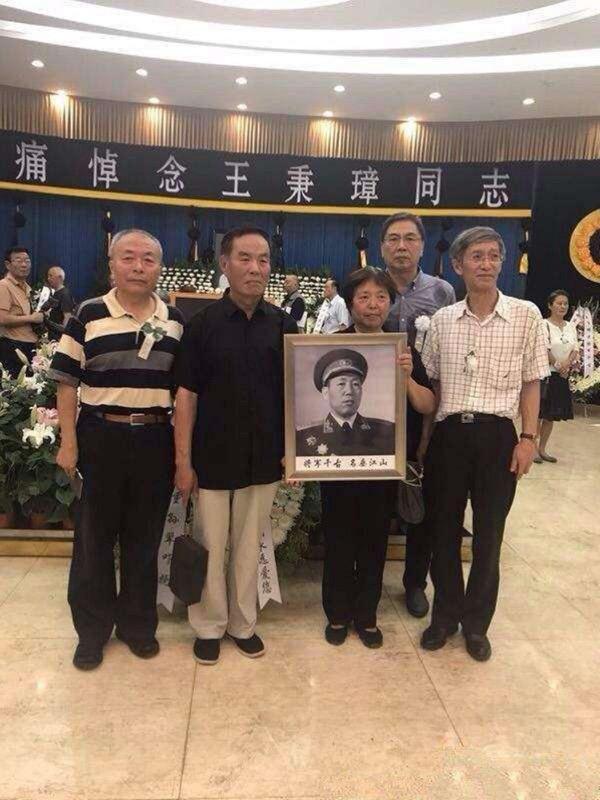 中將王秉璋：周總理欽點的“導彈元勳”，為何離世12年才下葬？