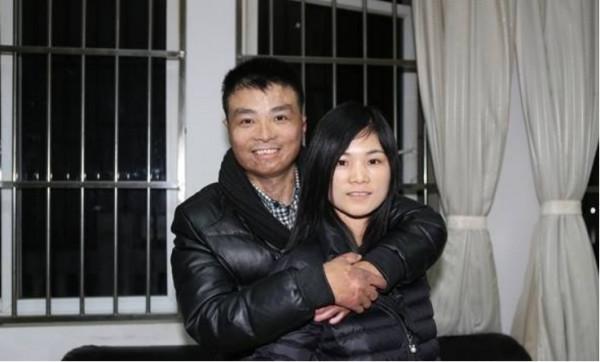 11年前,那個探親中途浴火救44人,全身90%燒傷的子弟兵,現況如何