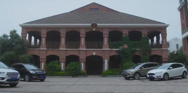 《也平凡》：論一部爛劇的基本素養