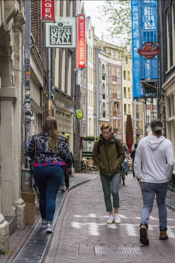 荷蘭現狀，帶你看看真實的荷蘭唐人街