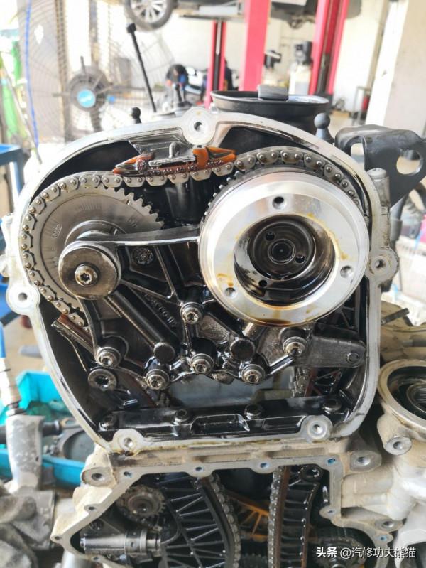 上海大眾途觀燒機油的無奈，換過五個廢氣閥三個透氣壺，今朝解決