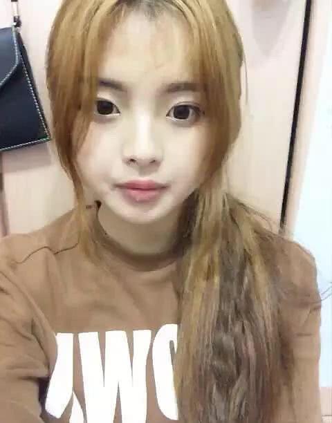 草根少女楊超越：從服務員到爆紅，讓無數二代咬牙切齒又望塵莫及