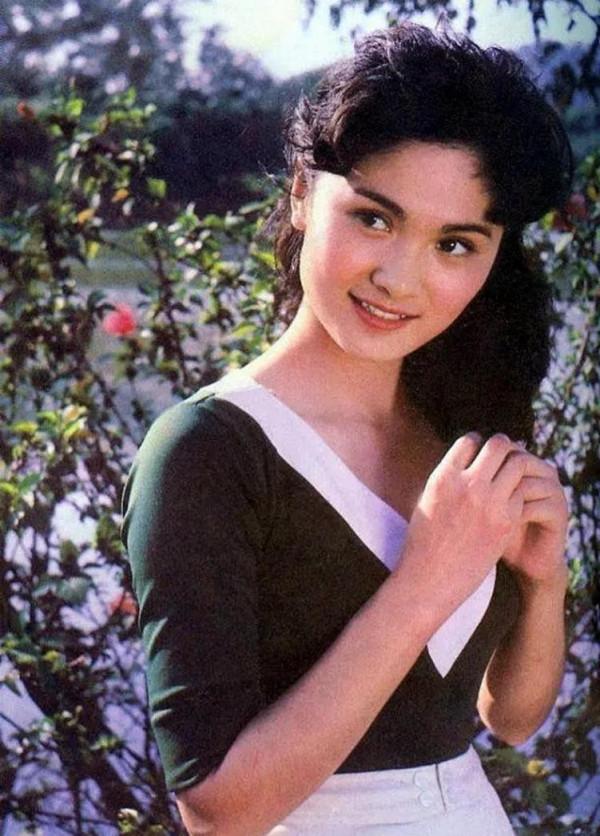 80年代當紅女星韓月喬，憑《愛情與遺產》走紅，如今過得怎樣了？